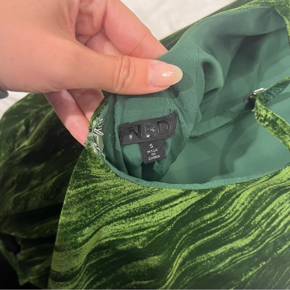 Crinkled Velvet Backless Dress in Juniper Green - Picture 6 of 9